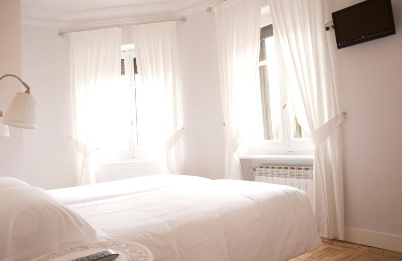 Hostal Boreal Mistral Burgo Exterior foto